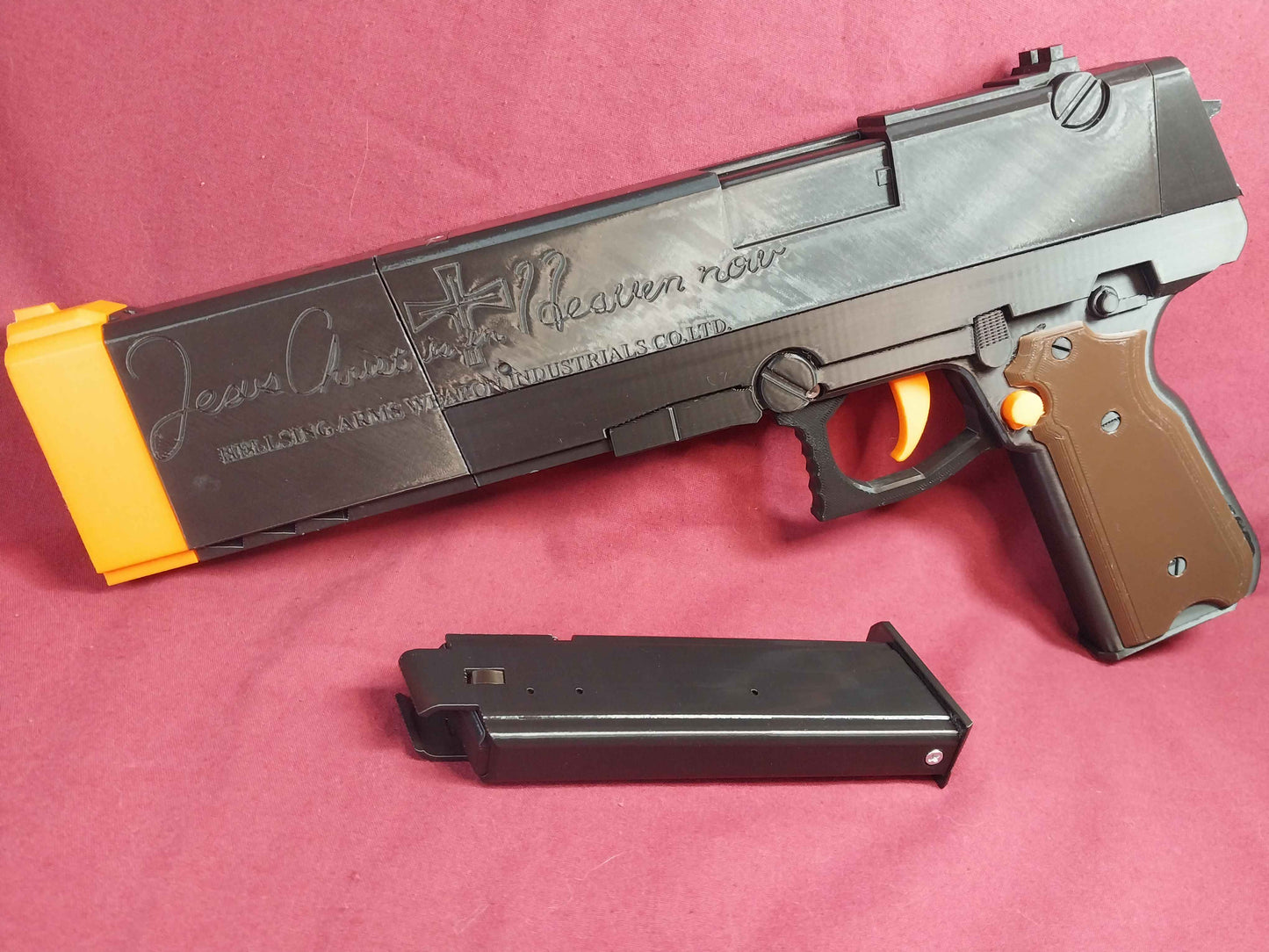 31K-J4K1 Hellsing Jackal Prop - 220+ FPS Completed Pistol