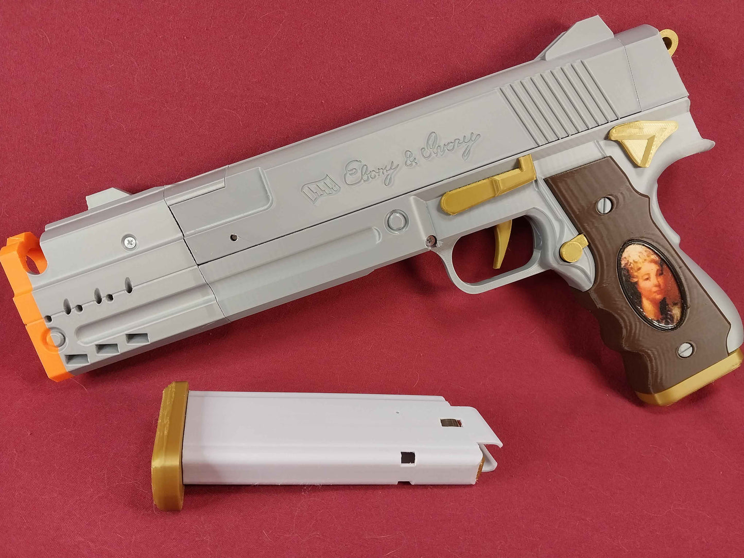 31K-DMC-I Devil May Cry Ivory Prop - 220+ FPS Completed Pistol